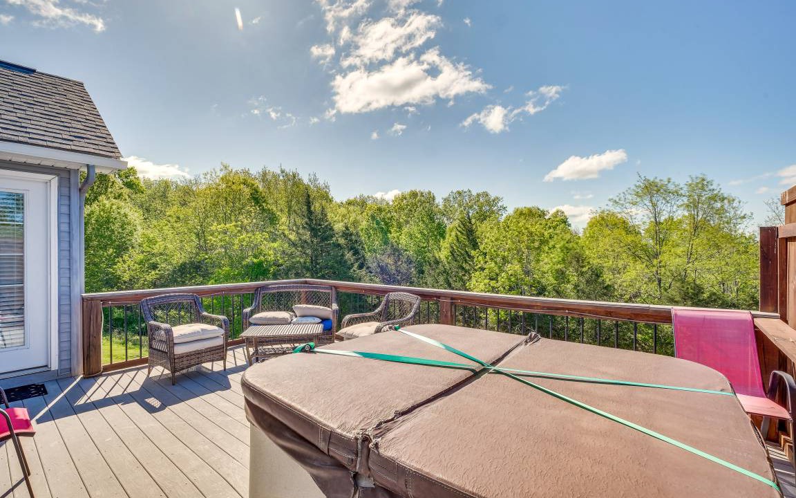 Photo of Patio Balcony in Taylorsville