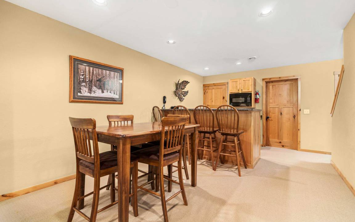 Photo of Kitchen in Lake Shore