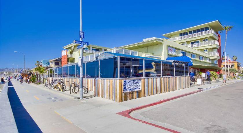Photo of Others in Pacific Beach