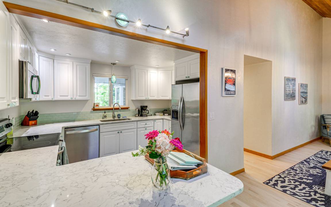 Photo of Kitchen in Potlatch