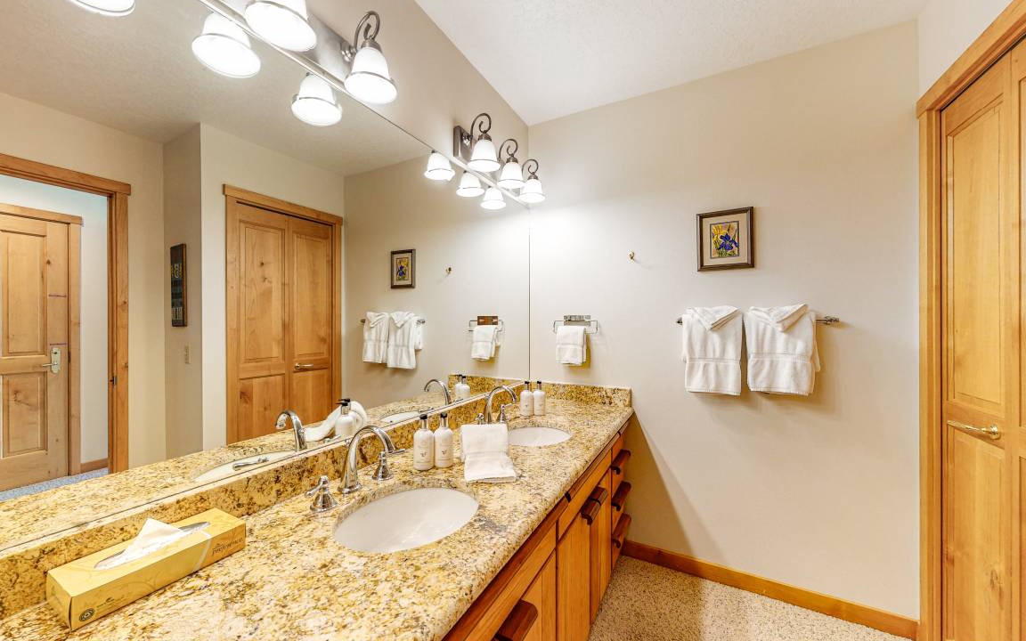 Photo of Bathroom in Moose Wilson Road