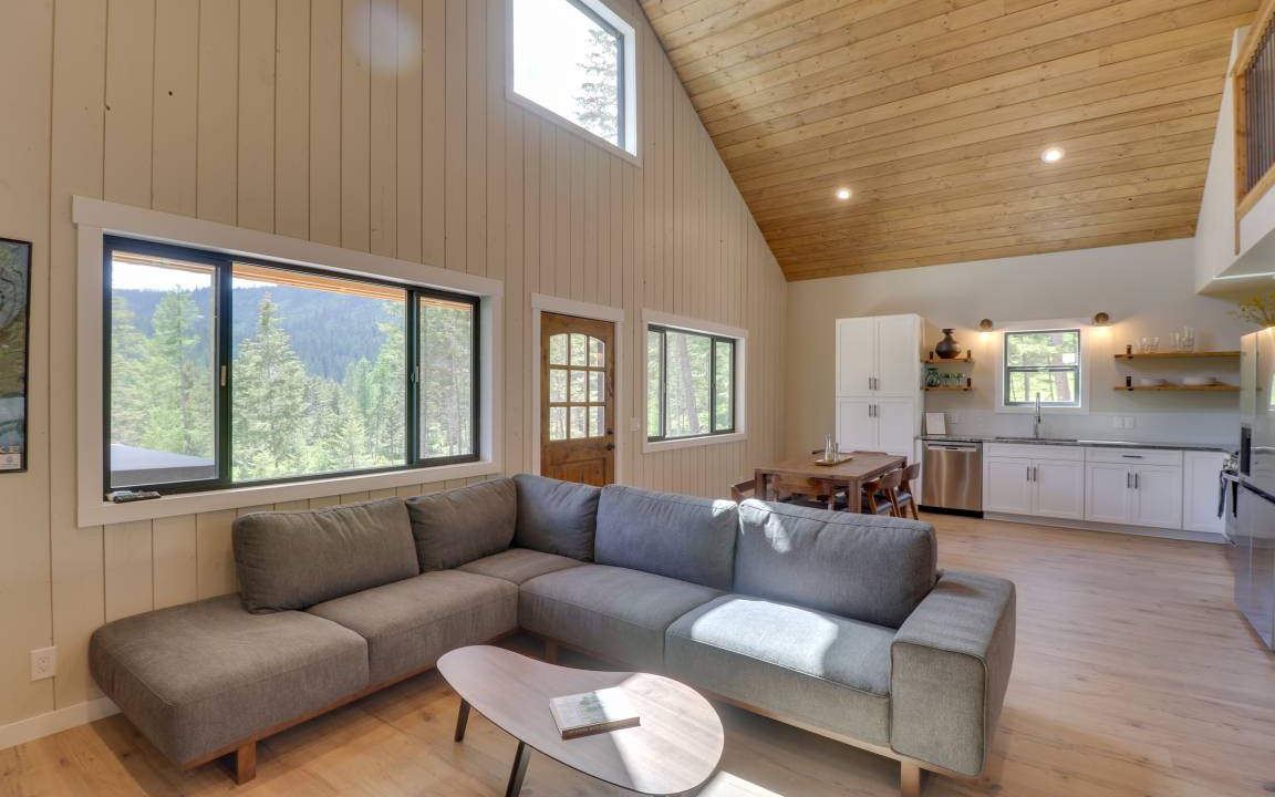Photo of Livingroom in Lakeside