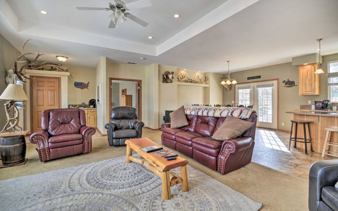 Photo of Livingroom in Cody