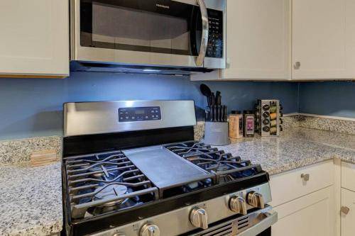 Photo of Kitchen in Cooper-Young Historic District