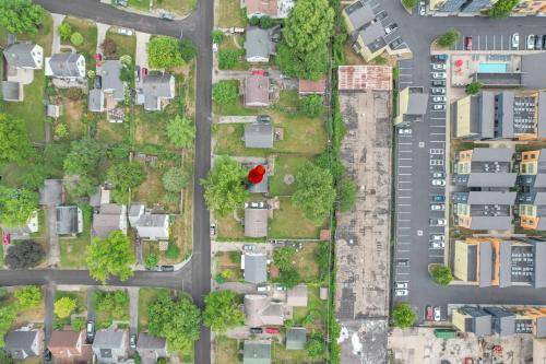 Photo of Others in Grandview Heights