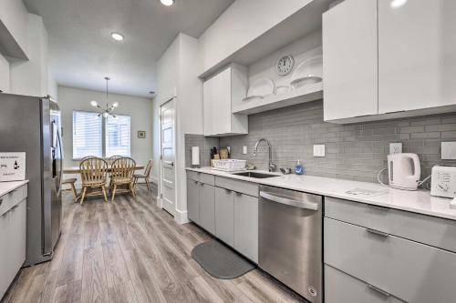 Photo of Kitchen in Veterans Park