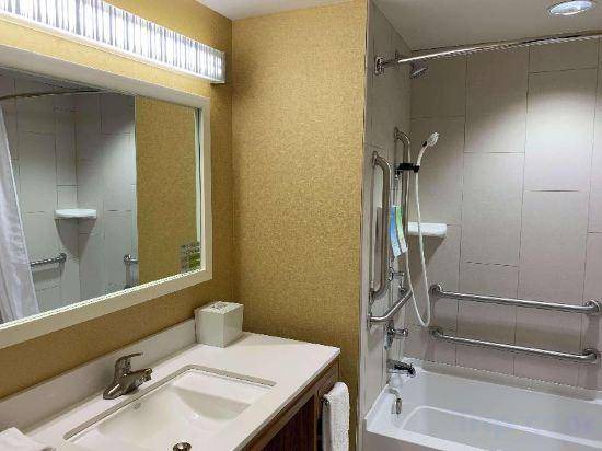 Photo of Bathroom in Fort Smith