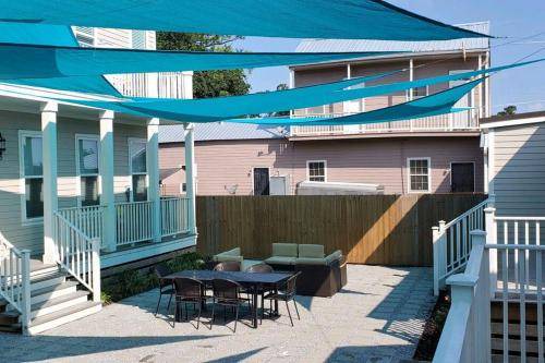 Photo of Patio Balcony in Faubourg Delassize