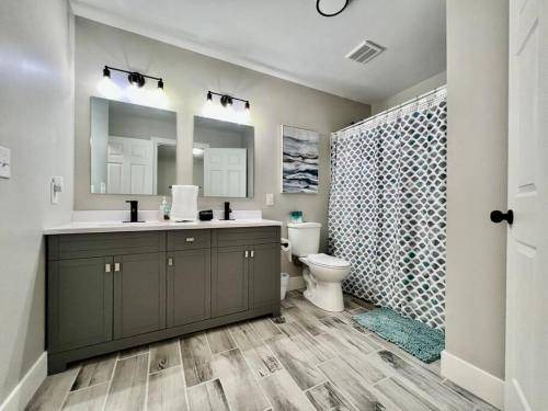 Photo of Bathroom in Mason