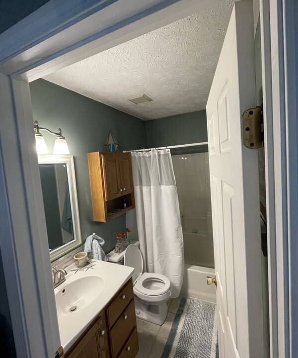 Photo of Bathroom in Willoughby Hills