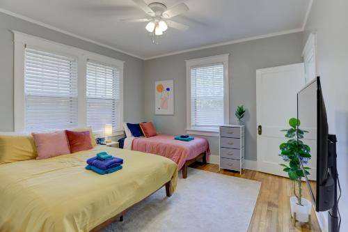 Photo of Bedroom in Cooper-Young Historic District