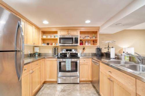 Photo of Kitchen in Goose Hollow