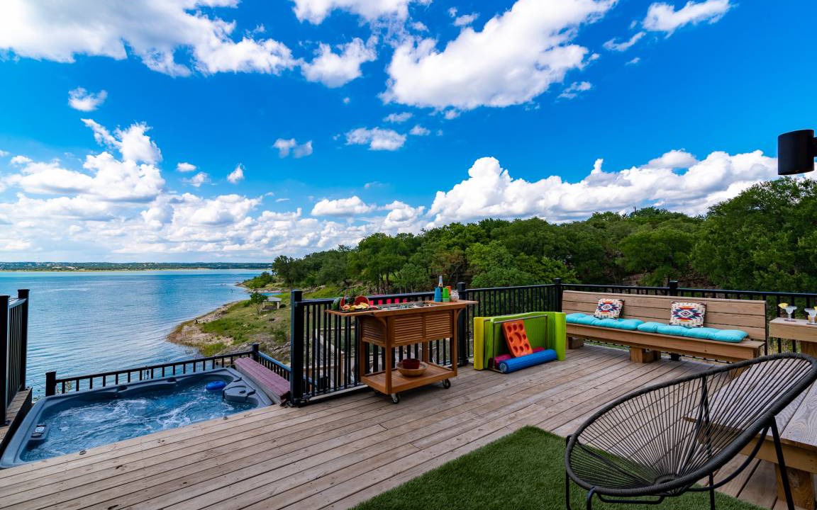 Photo of Patio Balcony in Canyon Lake