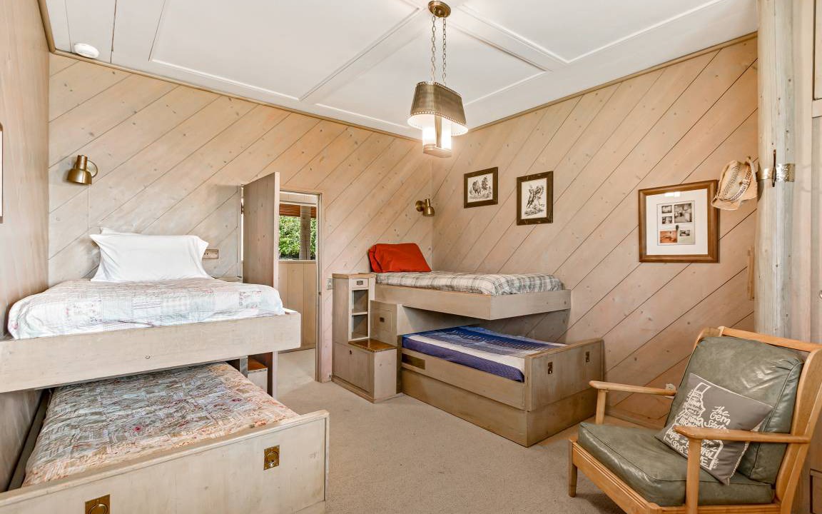 Photo of Livingroom in Hayden Lake