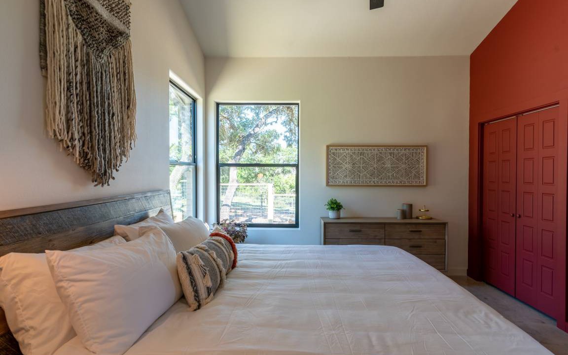 Photo of Bedroom in Canyon Lake