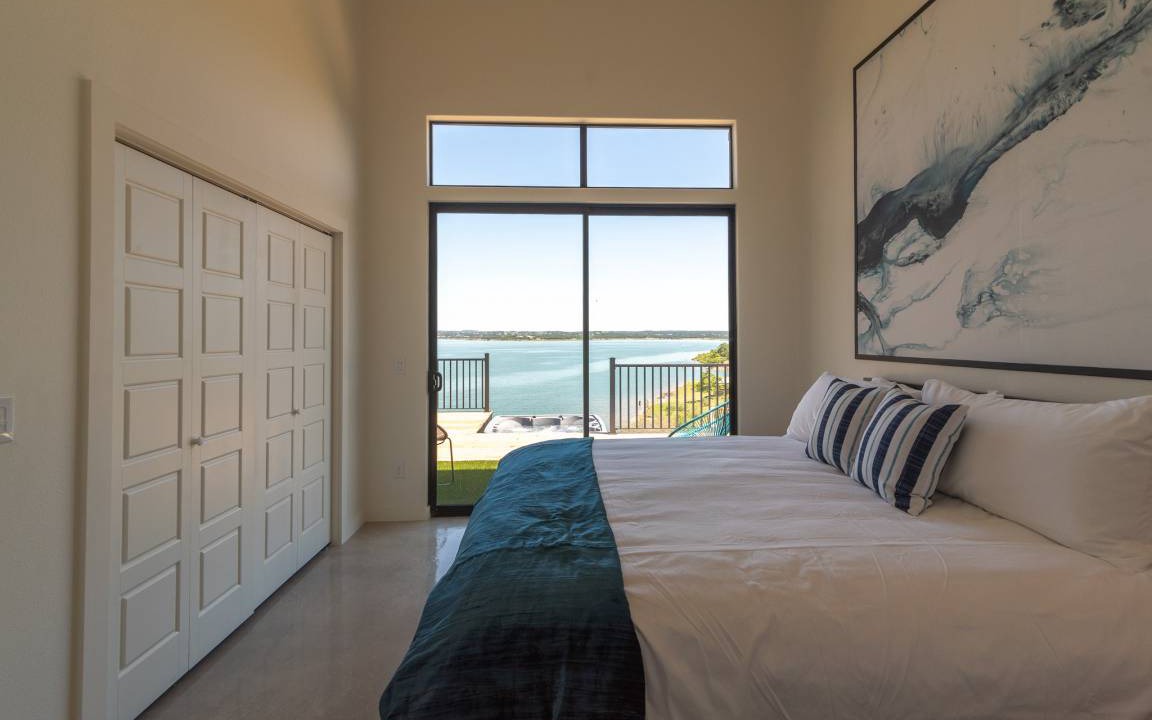 Photo of Bedroom in Canyon Lake