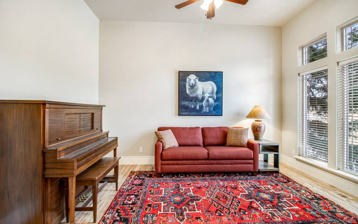 Photo of Livingroom in Canyon County