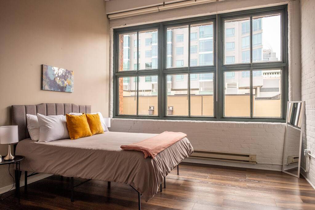 Photo of Bedroom in Central Business District