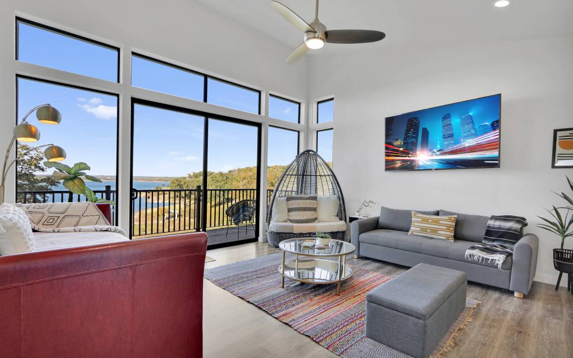 Photo of Livingroom in Canyon Lake