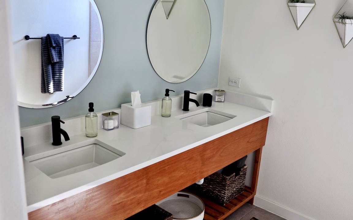 Photo of Bathroom in Canyon Lake