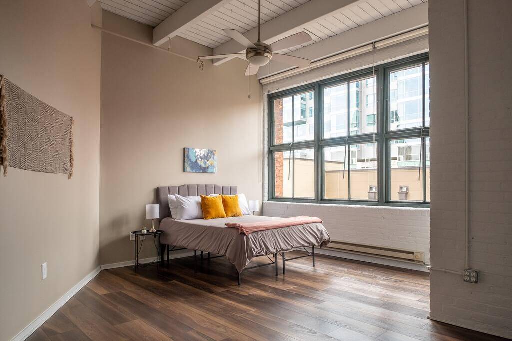 Photo of Livingroom in Central Business District