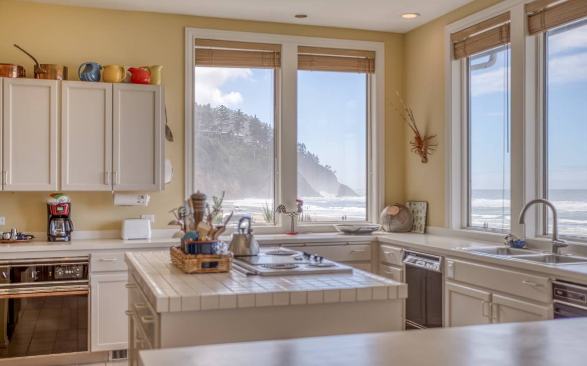 Photo of Kitchen in Neskowin