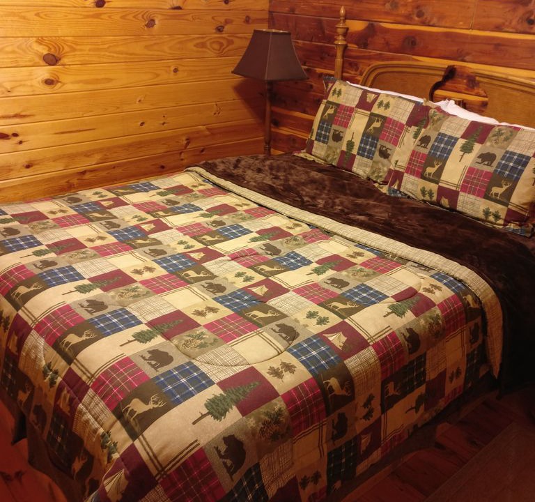 Photo of Bedroom in Mountain Pine