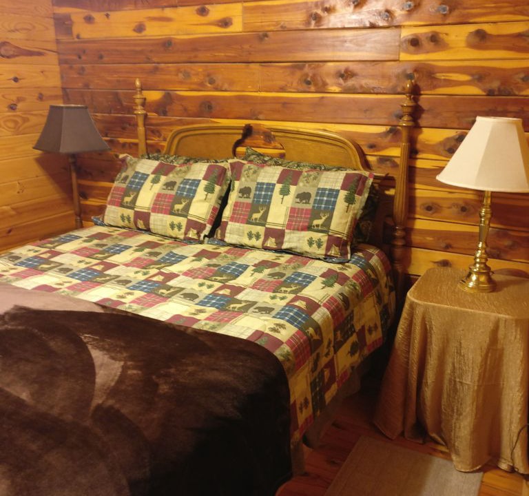 Photo of Bedroom in Mountain Pine