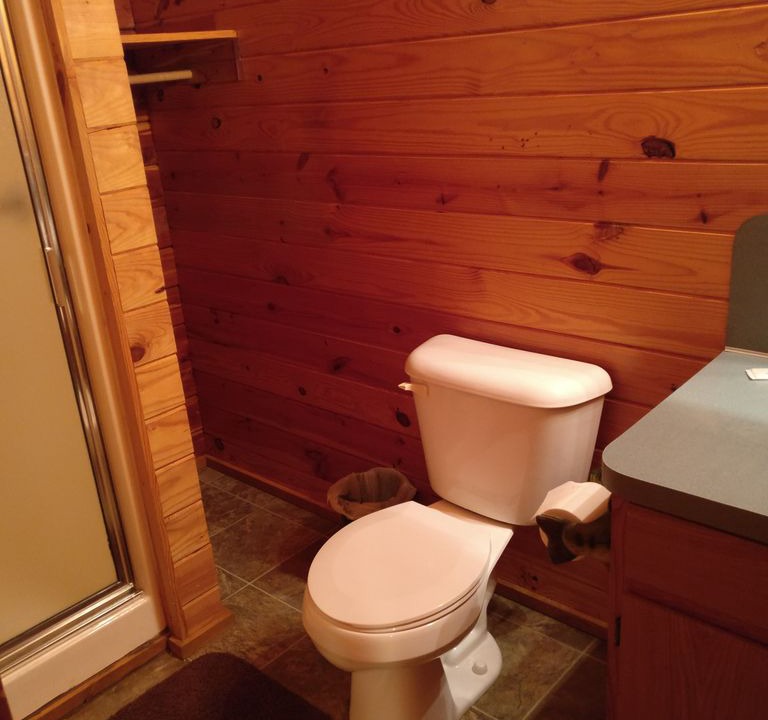 Photo of Bathroom in Mountain Pine