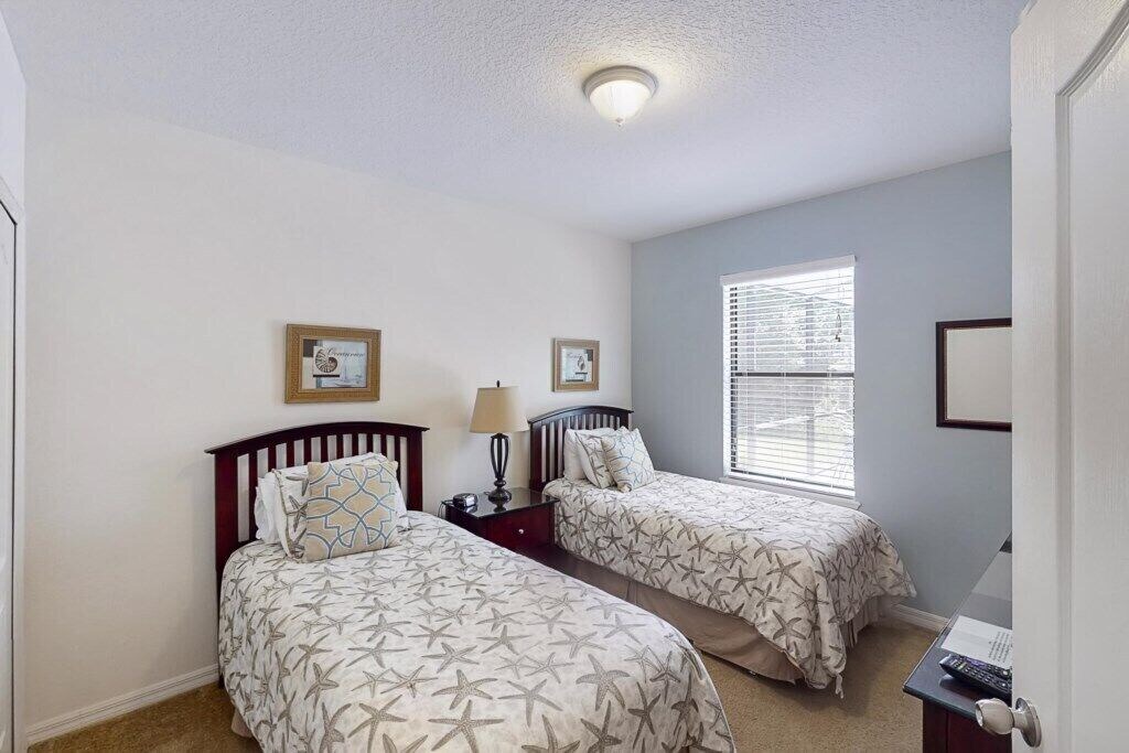 Photo of Bedroom in Cypress Pointe