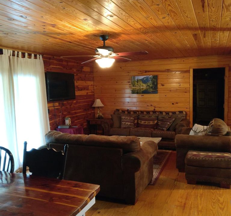 Photo of Livingroom in Mountain Pine