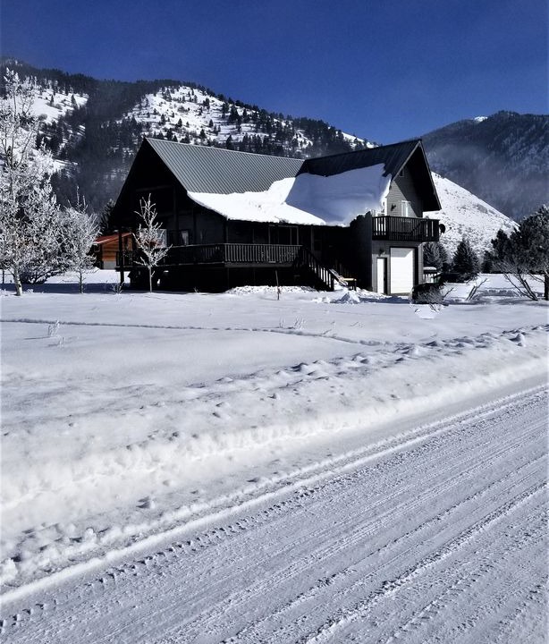 Photo of Buildings in Star Valley Ranch