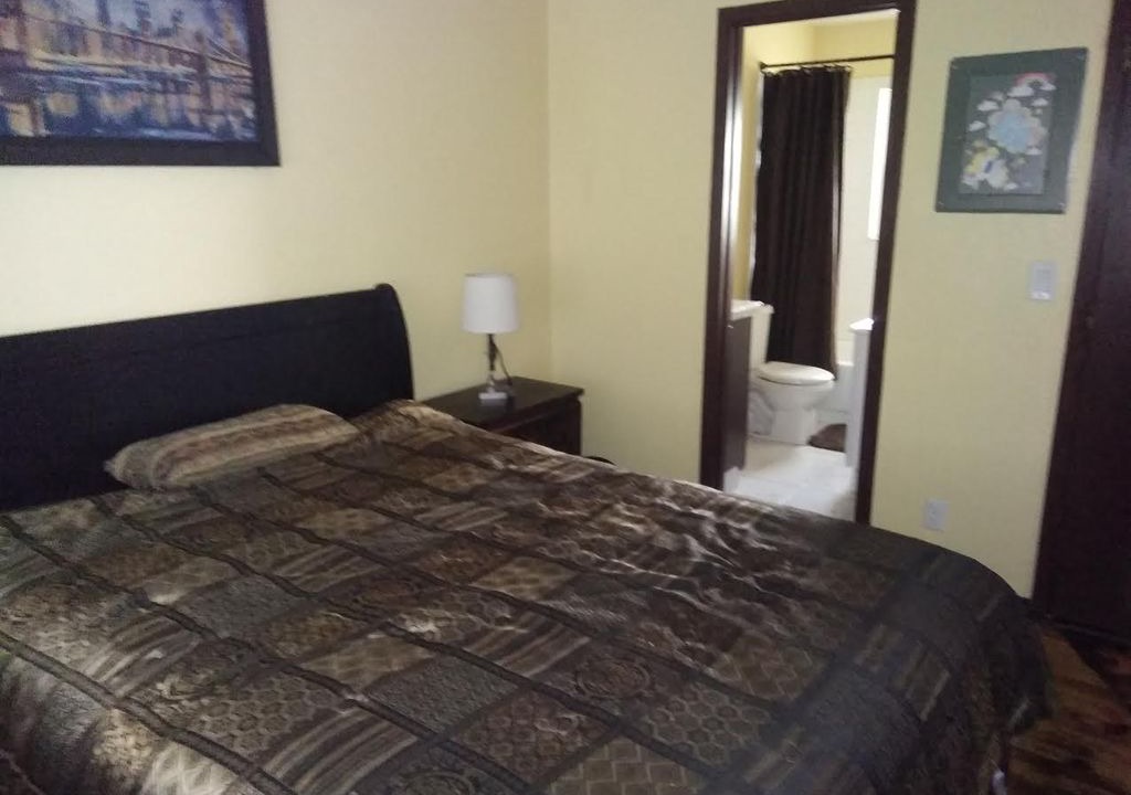 Photo of Bedroom in Depot Bench