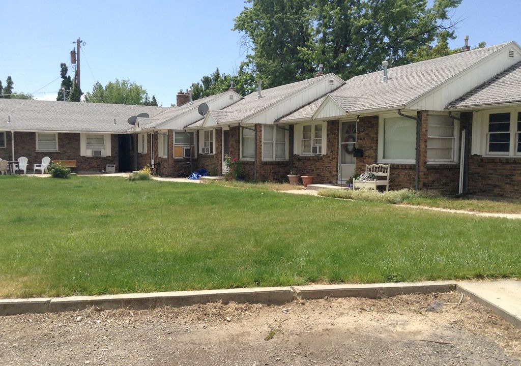 Photo of Buildings in Depot Bench