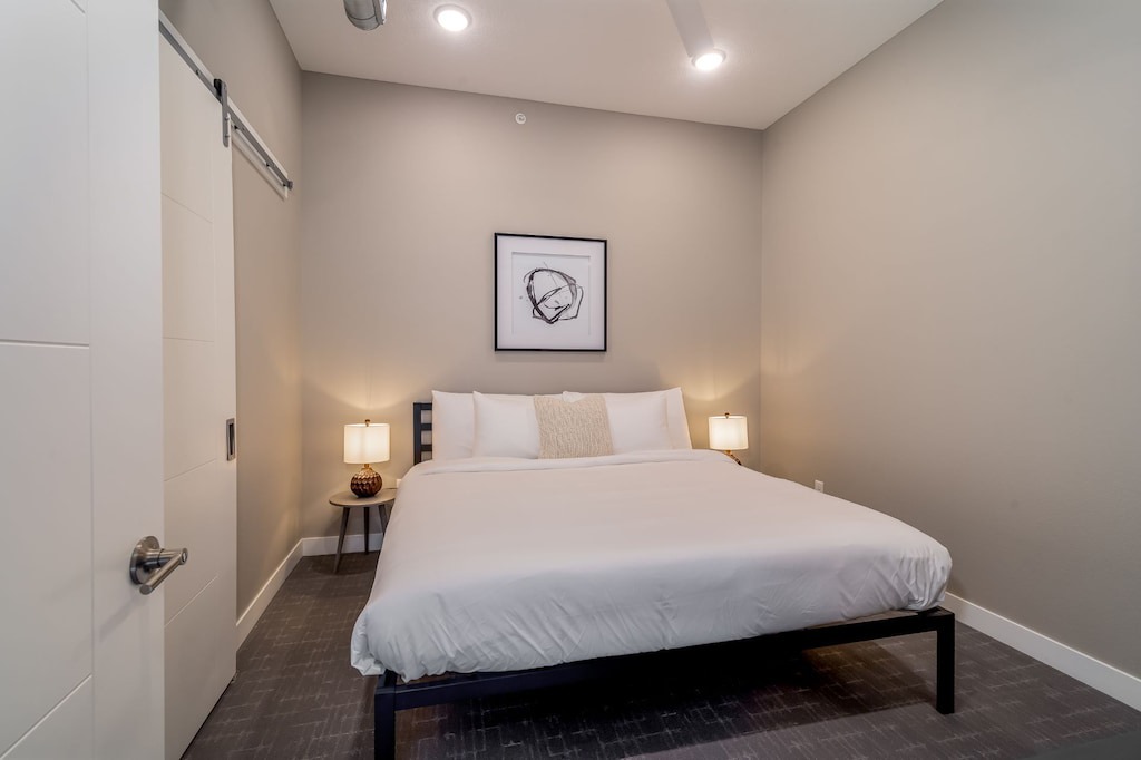 Photo of Bedroom in Downtown Des Moines