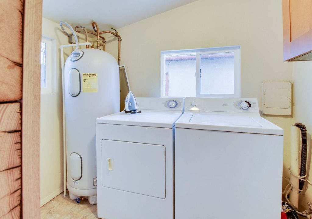 Photo of Kitchen in Depot Bench