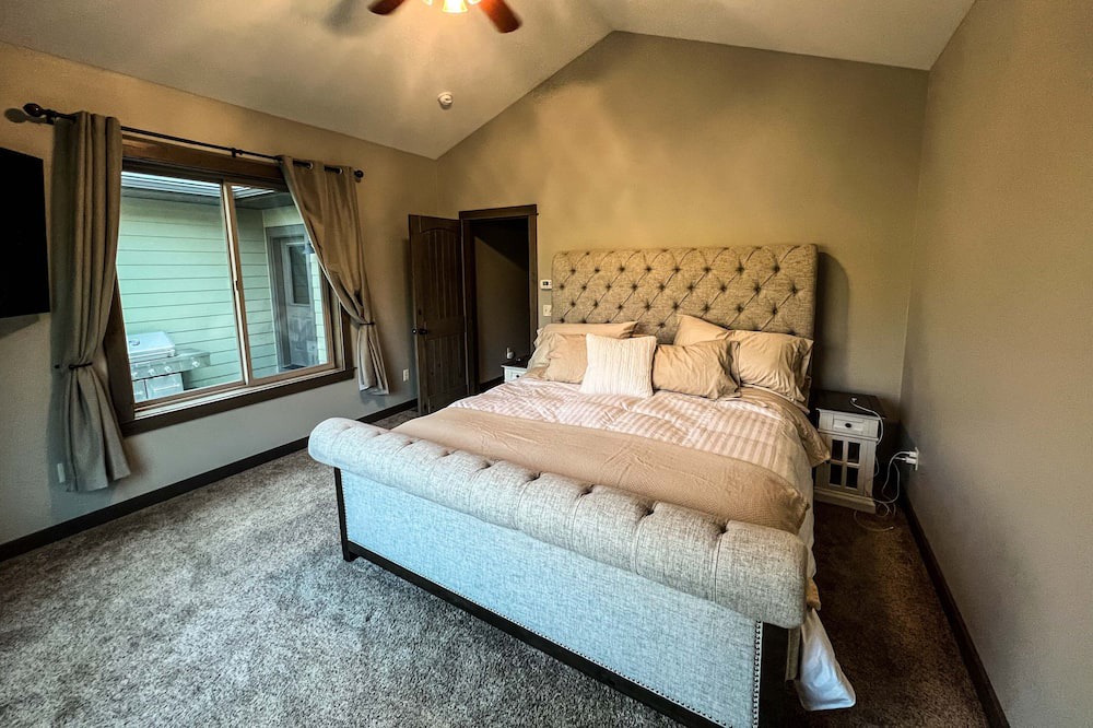 Photo of Bedroom in Livingston
