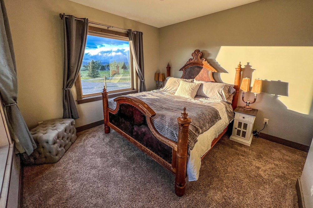 Photo of Bedroom in Livingston