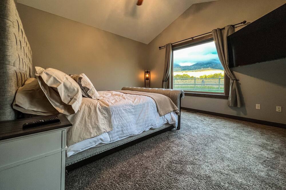 Photo of Bedroom in Livingston