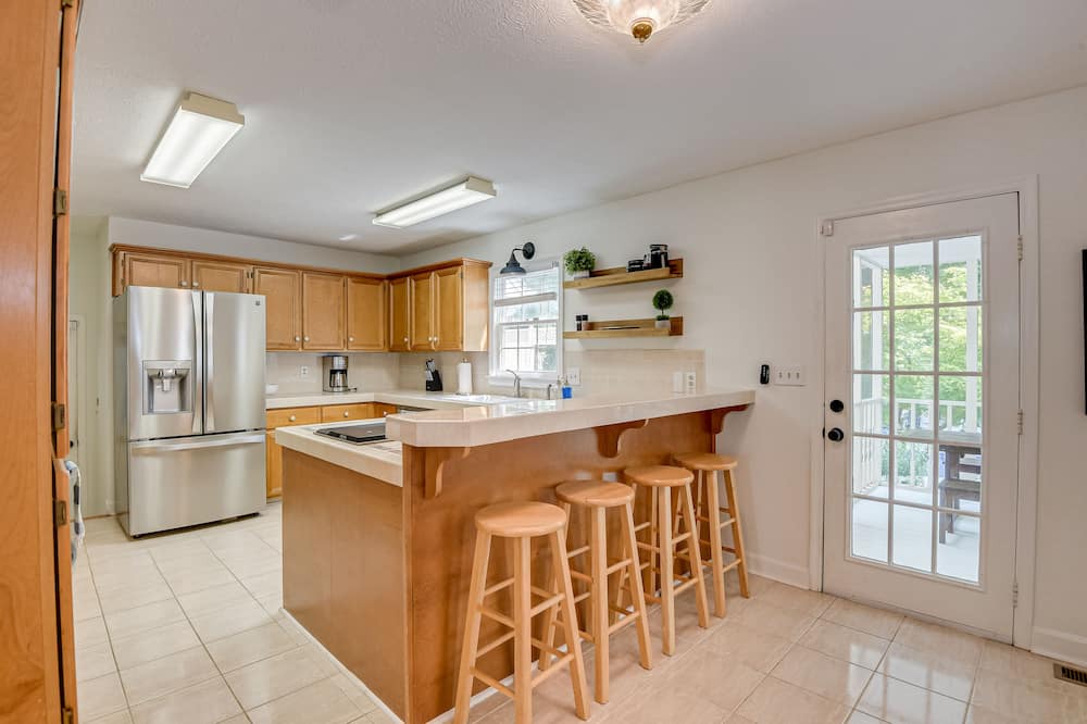 Photo of Kitchen in Houndslake