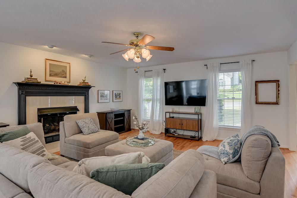 Photo of Livingroom in Houndslake