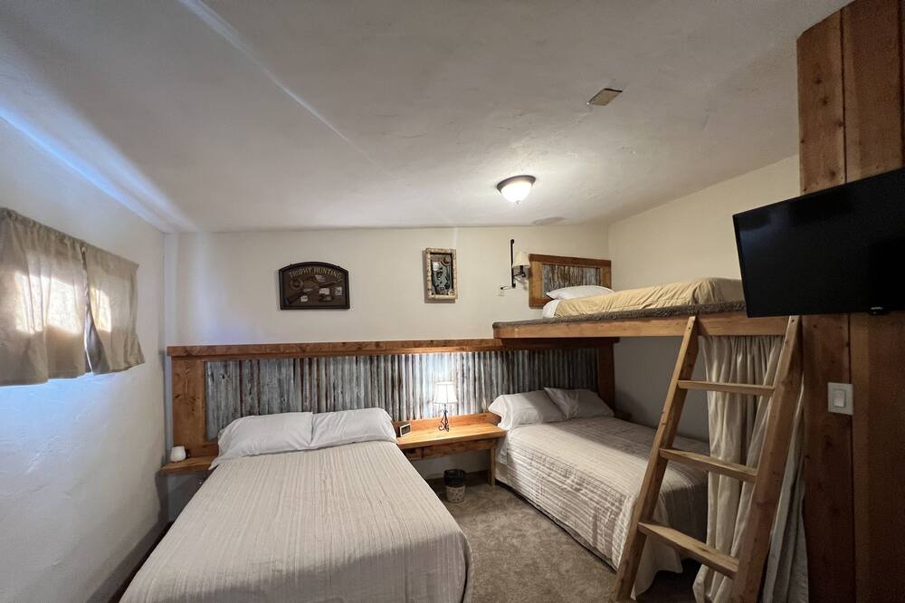 Photo of Bedroom in Sheridan