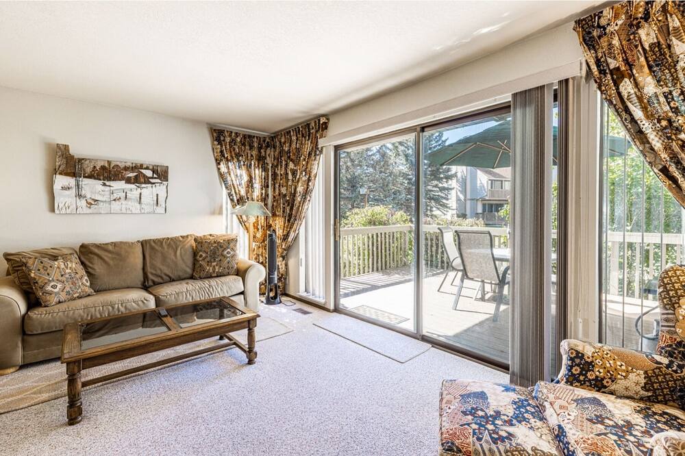 Photo of Bedroom in Park Meadows