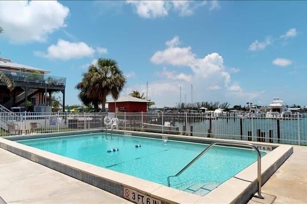 Photo of Outdoor in Isles of Capri