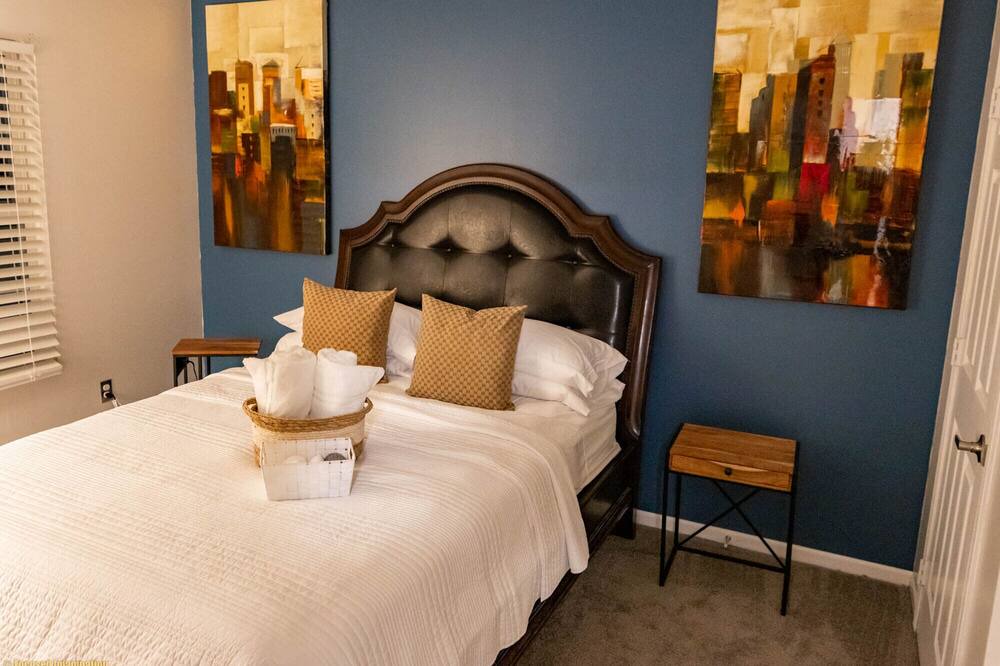 Photo of Bedroom in Northeast Columbus