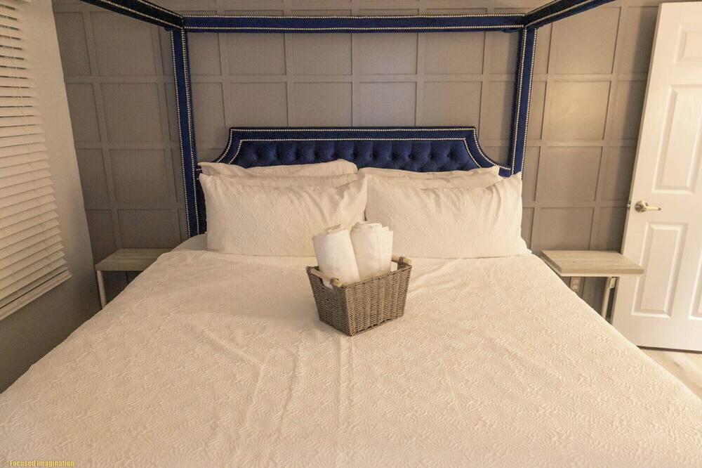 Photo of Bedroom in Northeast Columbus