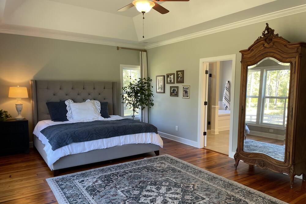 Photo of Bedroom in Aiken