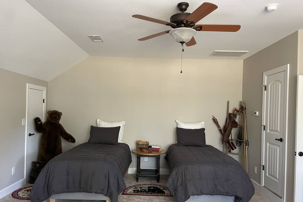 Photo of Bedroom in Aiken
