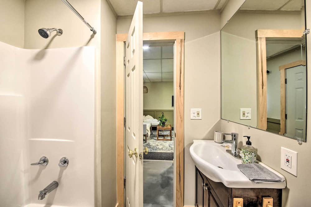 Photo of Bathroom in Noxon
