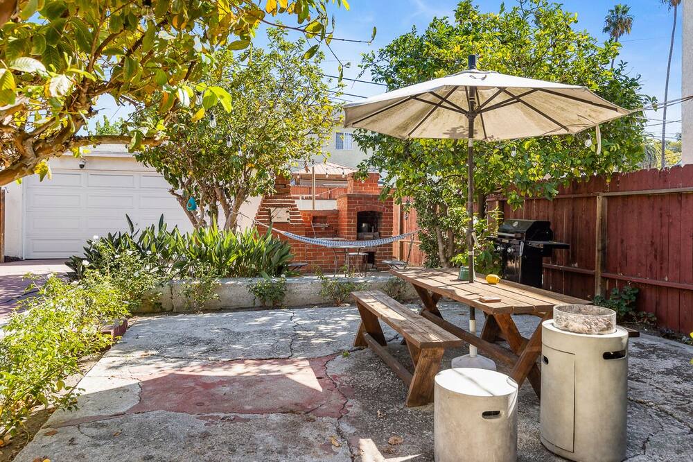 Photo of Outdoor in East Hollywood